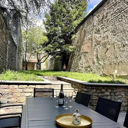 Maison Flore * Besançon